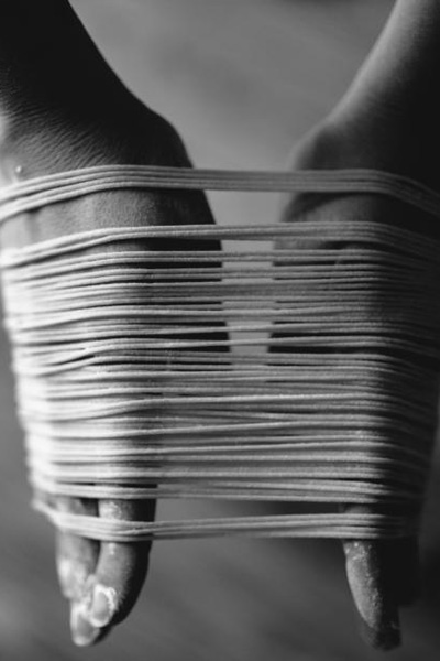 002-model-bw