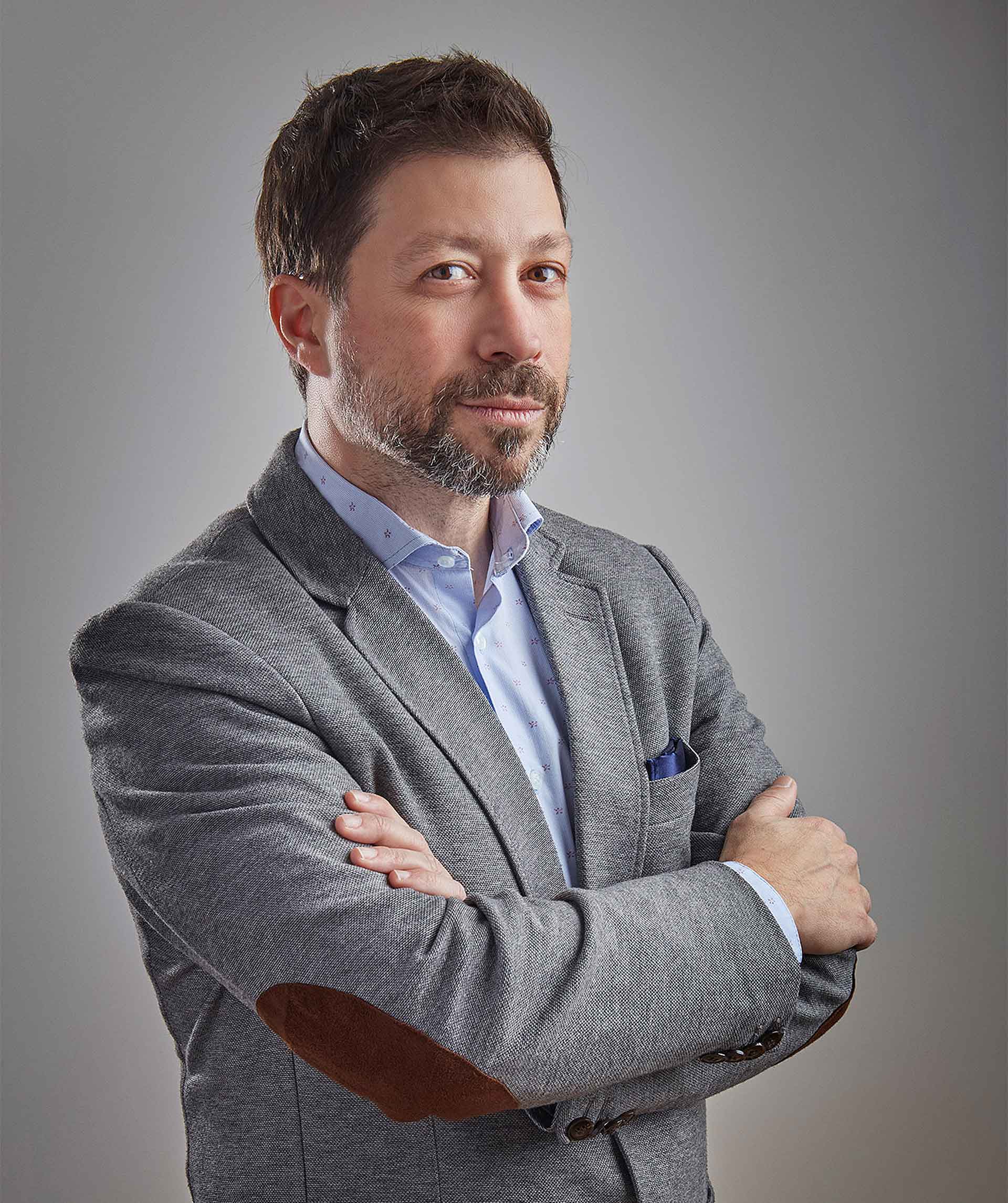 Marca Personal para Maxi Tomo - Retratos by OKD Estudio Ph Charly Orieta Keipert Dir. May Anokian