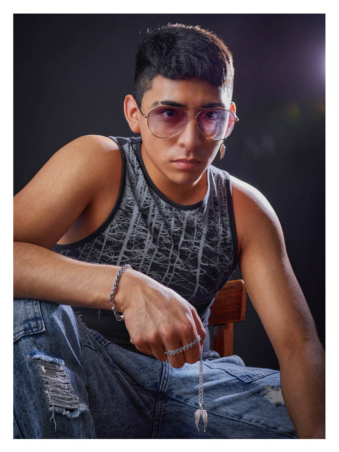 Brayton, artista compositor. Book by ph: Charly Orieta Keipert